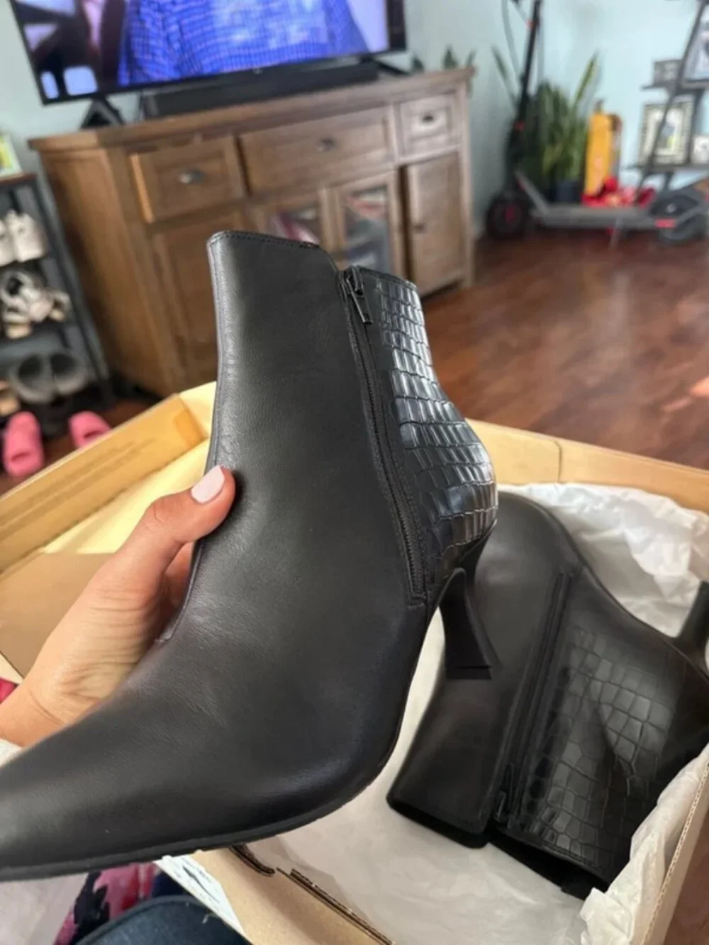 Boots - Picture 3 of 3